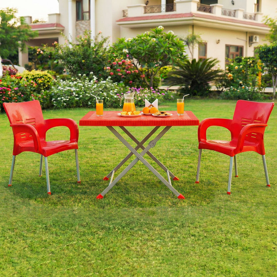 SAAB Relaxo Chair SP-206 with table