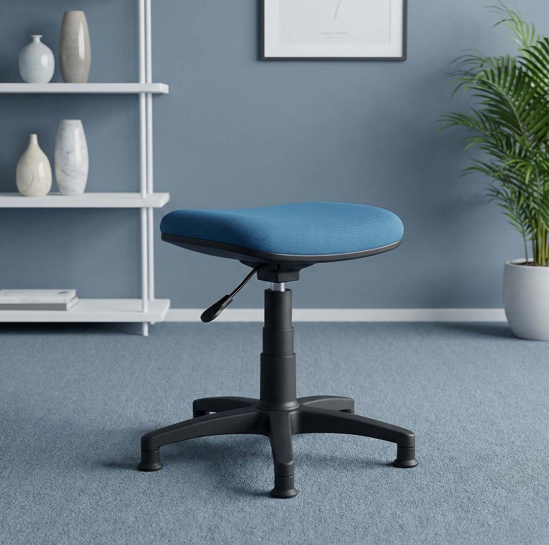 SAAB S-521-HC Easy Revolving Stool With Hydraulic Jeck