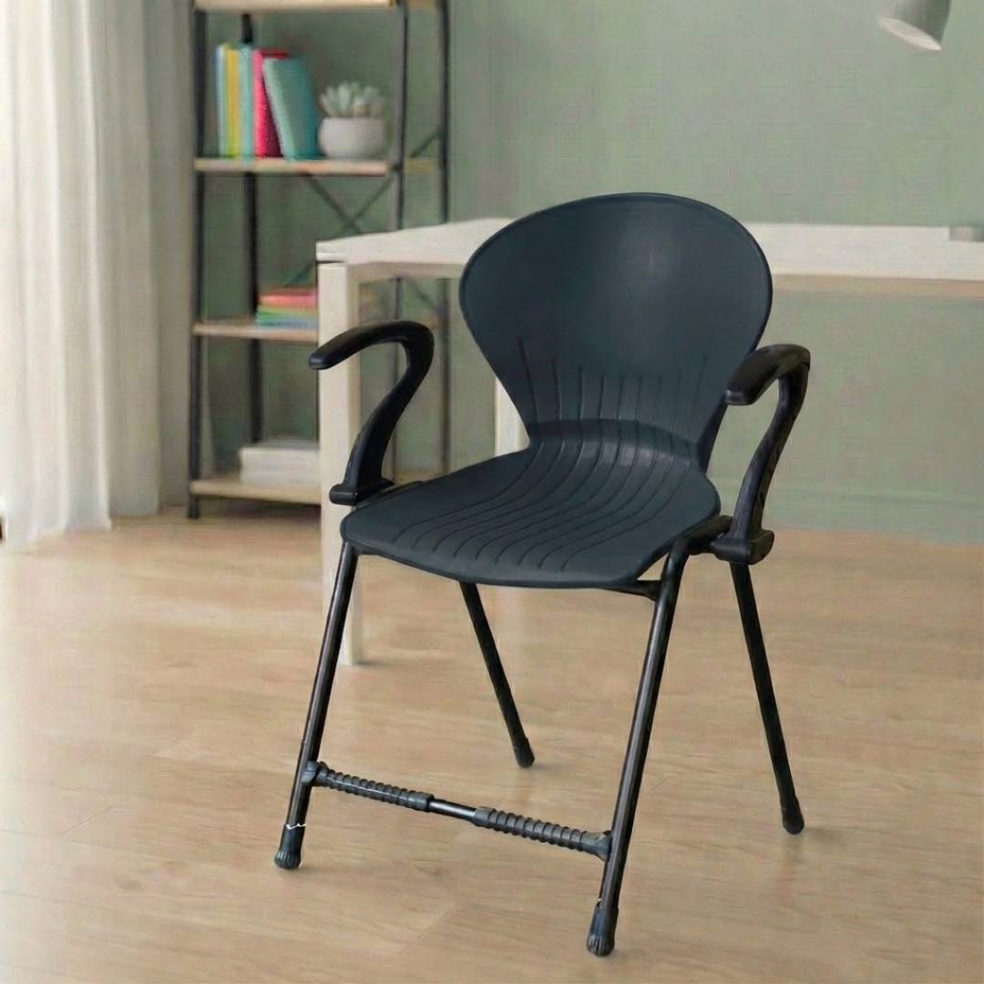 SAAB S-06-A Steel Plastic Pecock Shell Chair with Arms