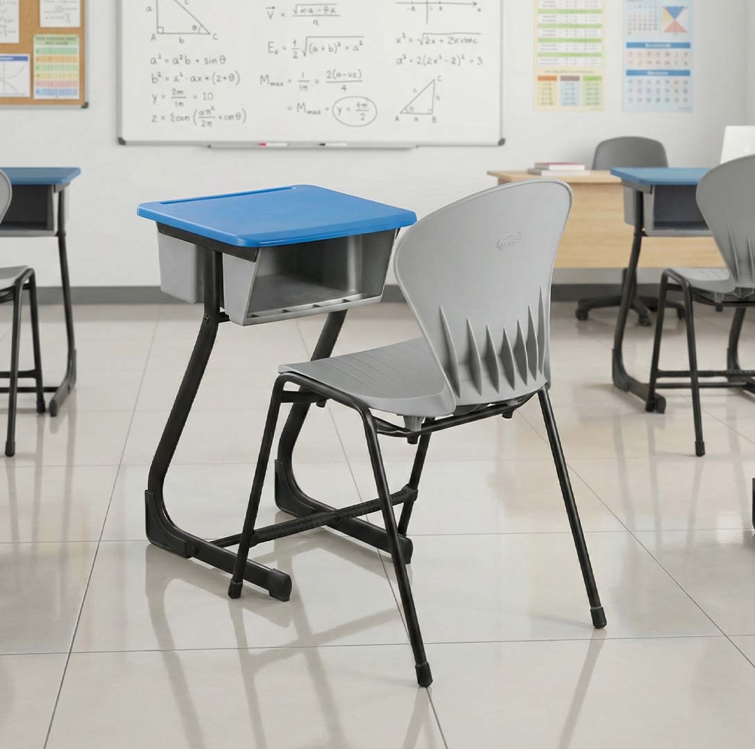 SAAB S-135-U Study Desk with Small Plastic Top