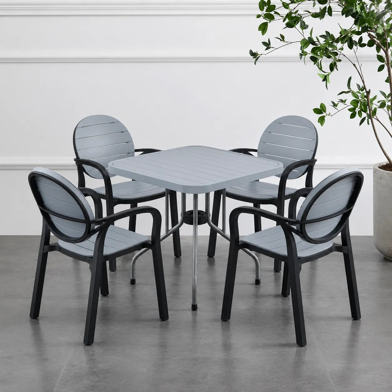 SPECTRUM PATTI CHAIRS SET MODEL SP-675 CHAIRS AND TABLE